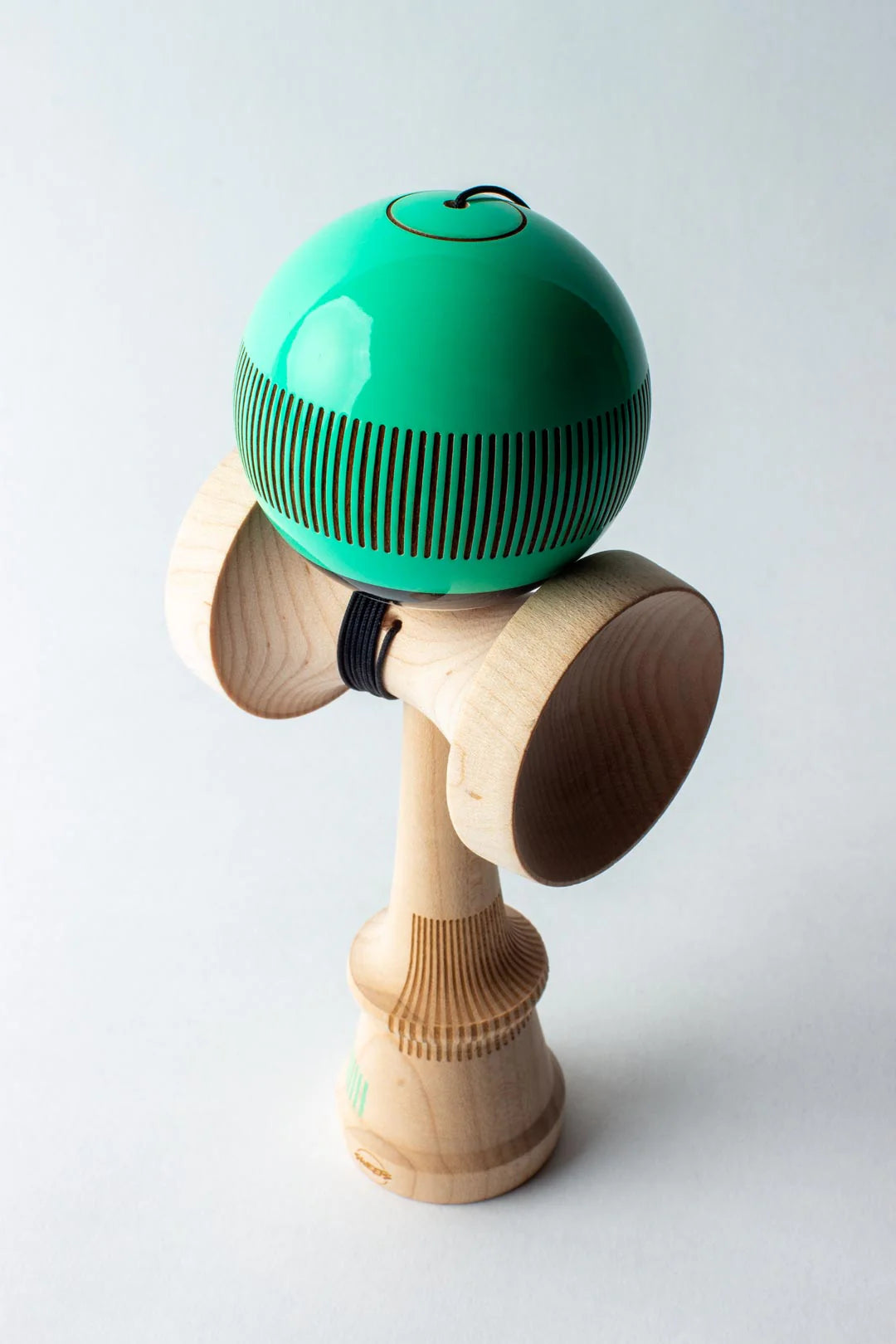 SWEETS KENDAMAS - BROKEN BONES - MINT GREEN - BROKENシェイプ【スティッキー塗装】