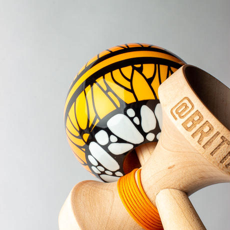 SWEETS LAB V31 COMMUNITY KENDAMA SERIES -MONARCH BUTTERFLY-